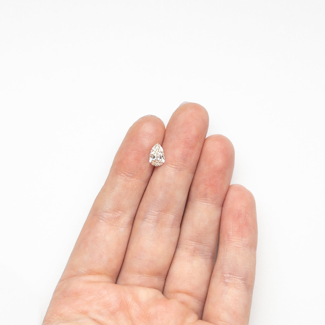 0.91ct 8.19x5.30x3.21mm VS2 C1 Pear Brilliant 24194-07