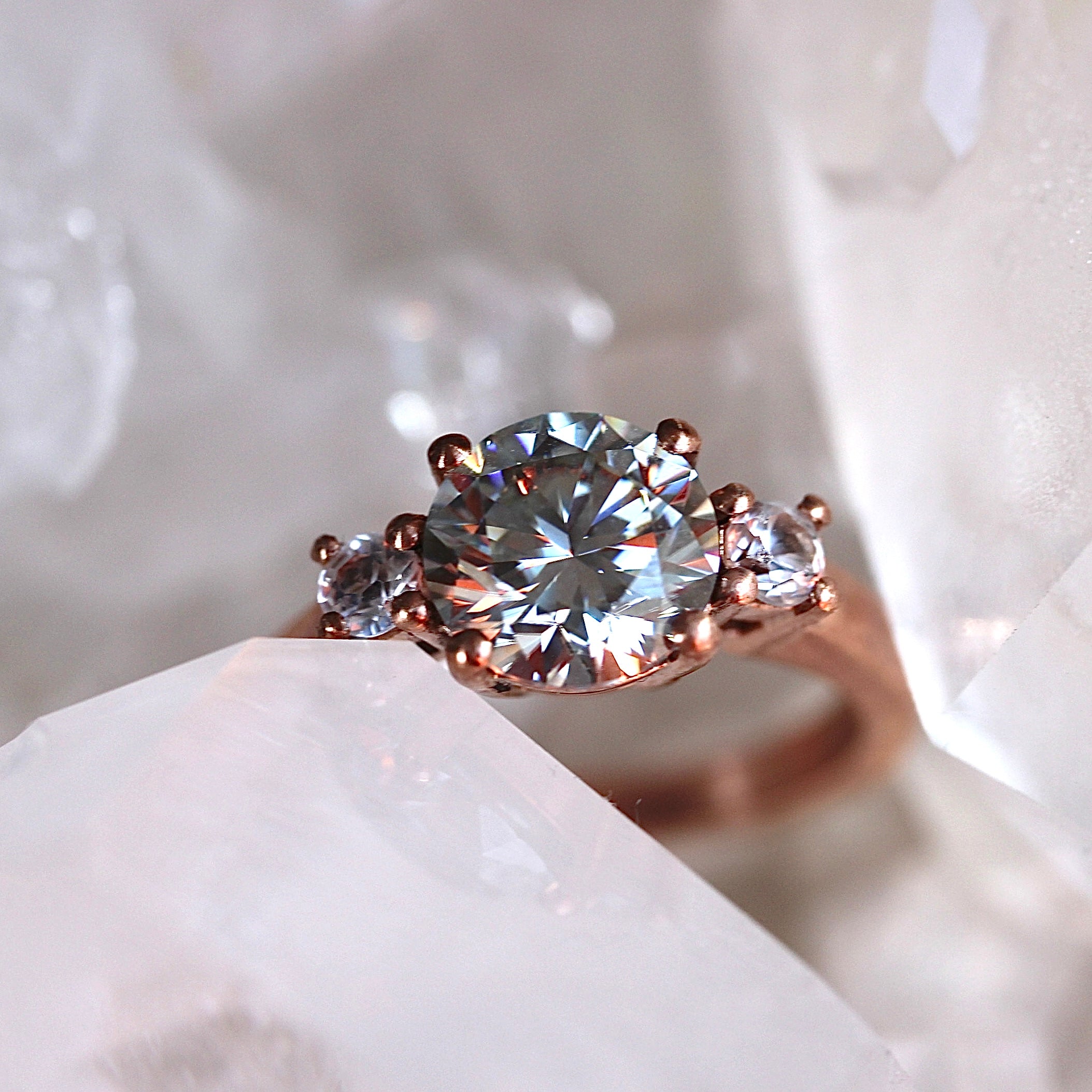 $ALE - Grey Moissanite Round Lotus - Rose Gold - Size K