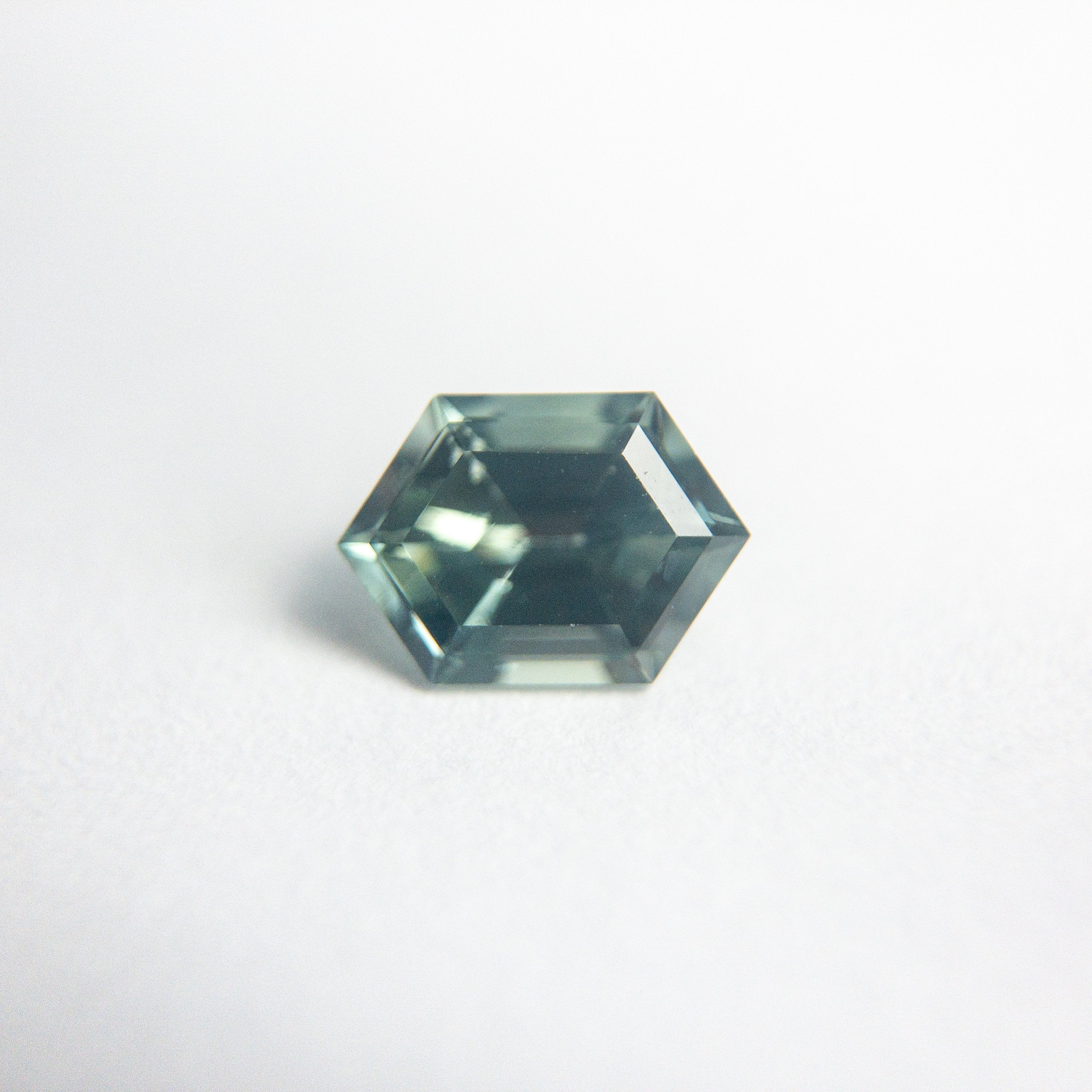 0.73ct 6.57x4.64x3.16mm Hexagon Step Cut Sapphire 18973-57