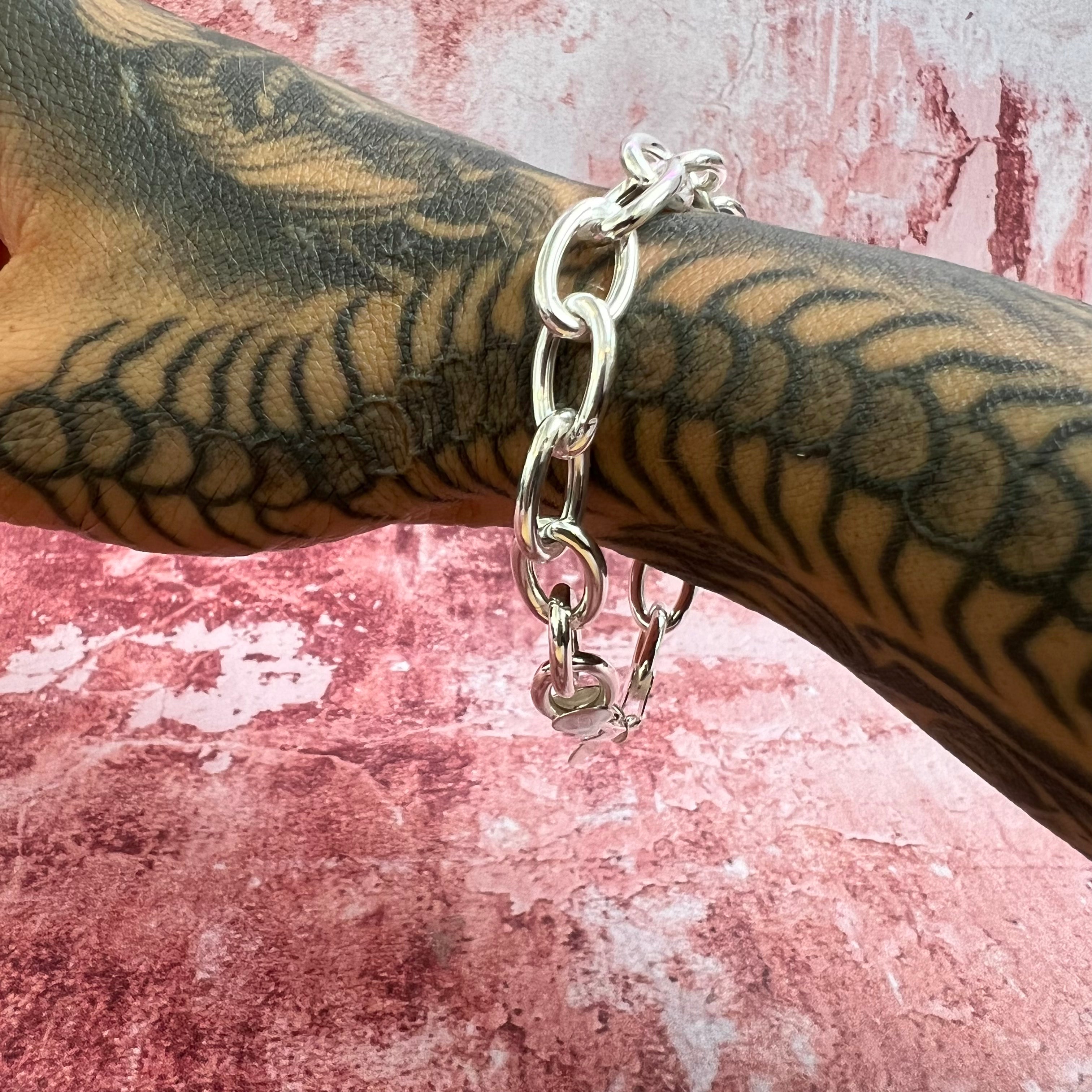 $ALE - Hollow Link Bracelet